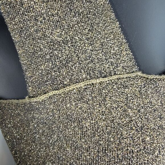 Gianni Bini Metallic Stretch Crop Top Size Medium - Picture 4 of 7